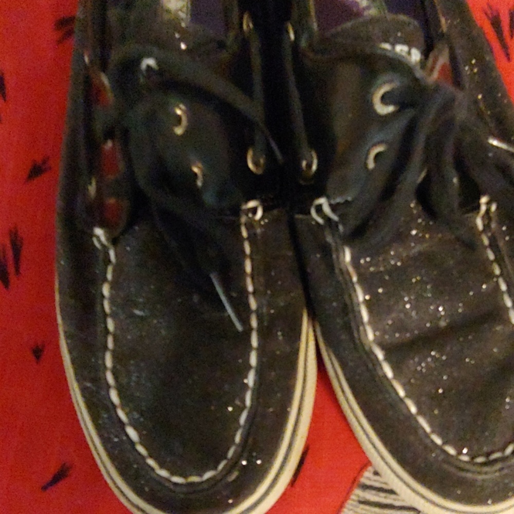 sperrys - Picture 2 of 4